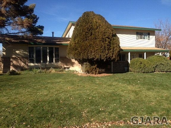 5th image of 585 Sunny Meadow Ln