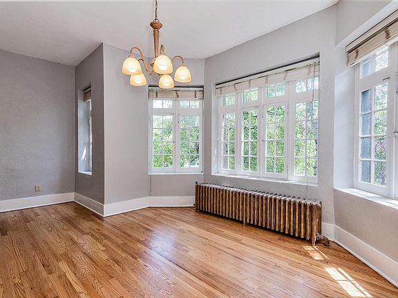 5th image of 1421 N Pennsylvania St APT 21