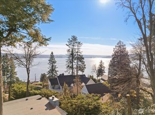 8526 E Mercer Way, Mercer Island, WA 98040