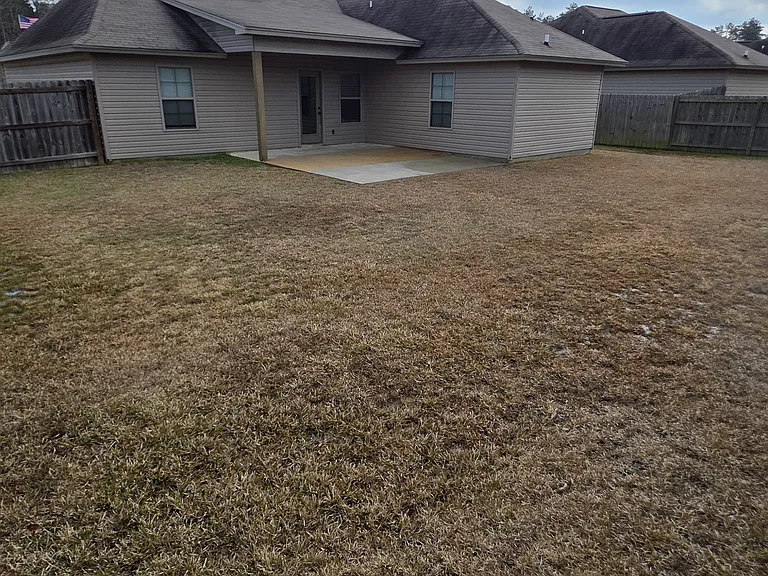 120 Carriage Hills Dr — Photo 13