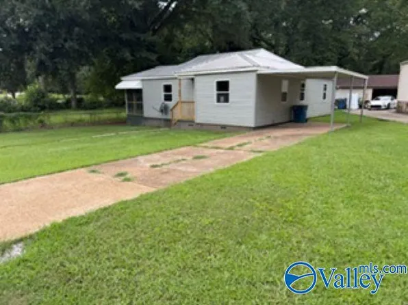 206 Walker Dr, Attalla, AL 35954