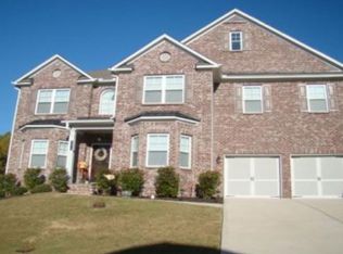 3528 Spring Place Ct, Loganville, GA 30052