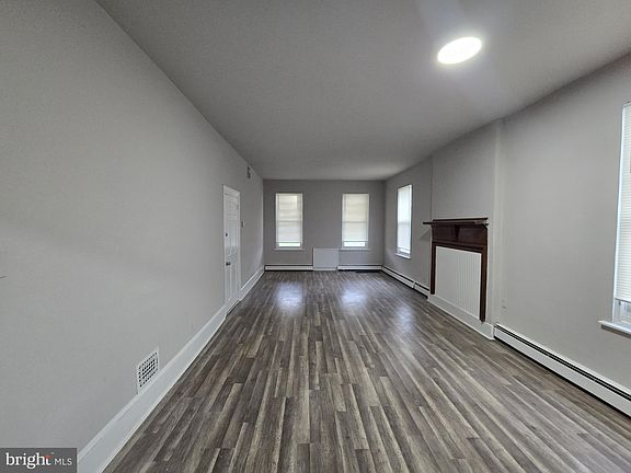 2nd image of 5526 N Mascher St Floor 1