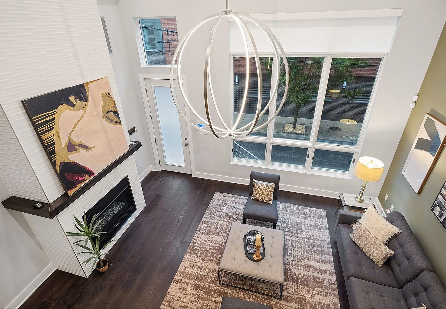 4 bed, 3.5 bath, 4500 sqft, $7,000 — Photo 3