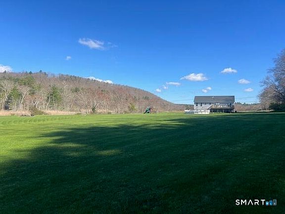 5th image of 380 Mashentuck Road