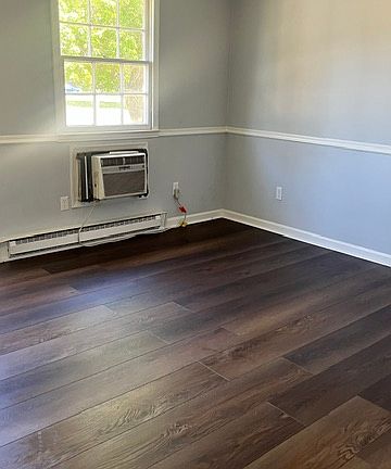 3rd image of 6425 Applecross Ave APT D