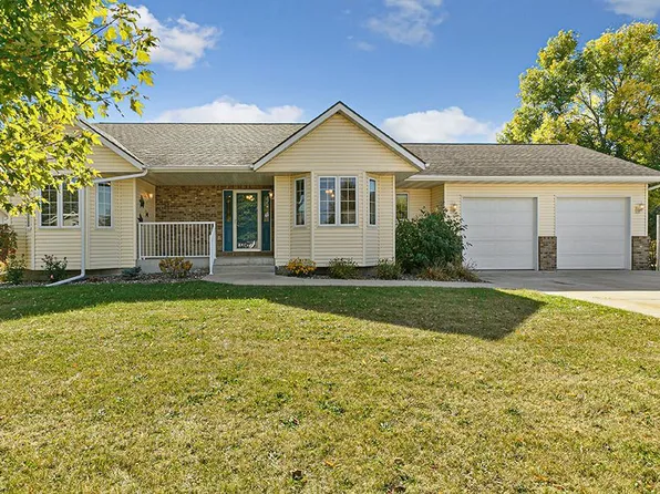 725 Liinhaven Ln, Owatonna, MN 55060