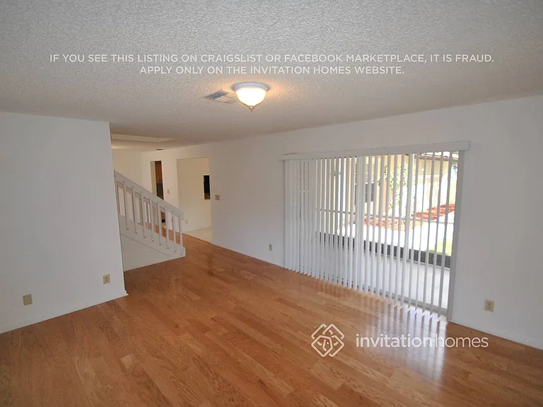 12231 Dartmoor Dr — Photo 3