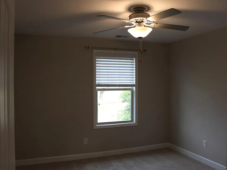2940 Furlong Ct — Photo 13