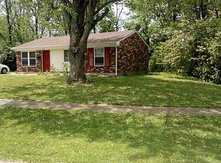 3906 Tally Ho Ct, Jeffersontown, KY 40299