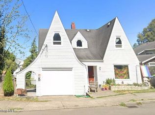 4542 Lief Erikson Dr, Astoria, OR 97103