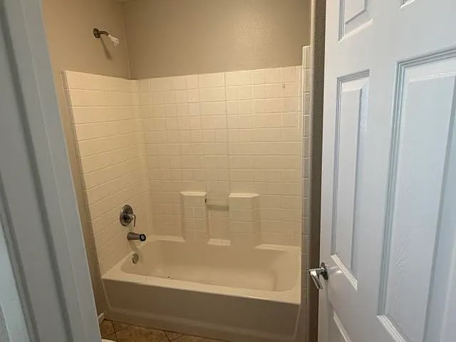 10023 Fieldthorn St — Photo 13