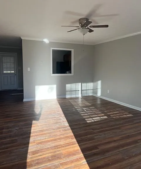 164 N Burson Ave #7 — Photo 4