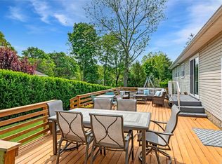 120 Old Orchard Rd, Wading River, NY 11792