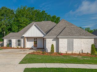 109 Ashby Ridge Dr, Canton, MS 39046