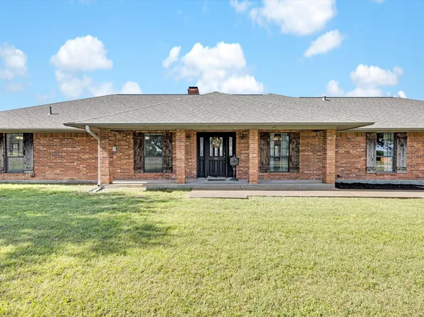 10401 Lisa Jean Dr, Crowley, TX 76036