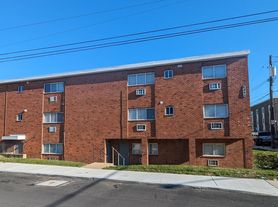 1st Floor Efficiency