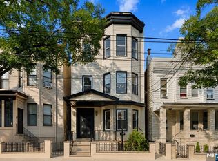 110 Maple #1, Weehawken, NJ 07086