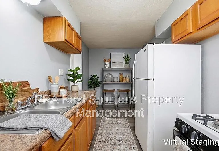 1478 Forest St #A — Photo 4