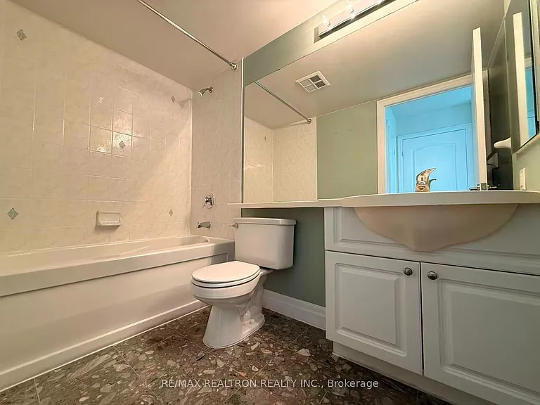 188 Doris Ave #803 — Photo 17
