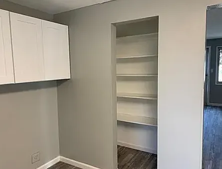 2 bed, 800 sqft, $1,300 — Photo 4