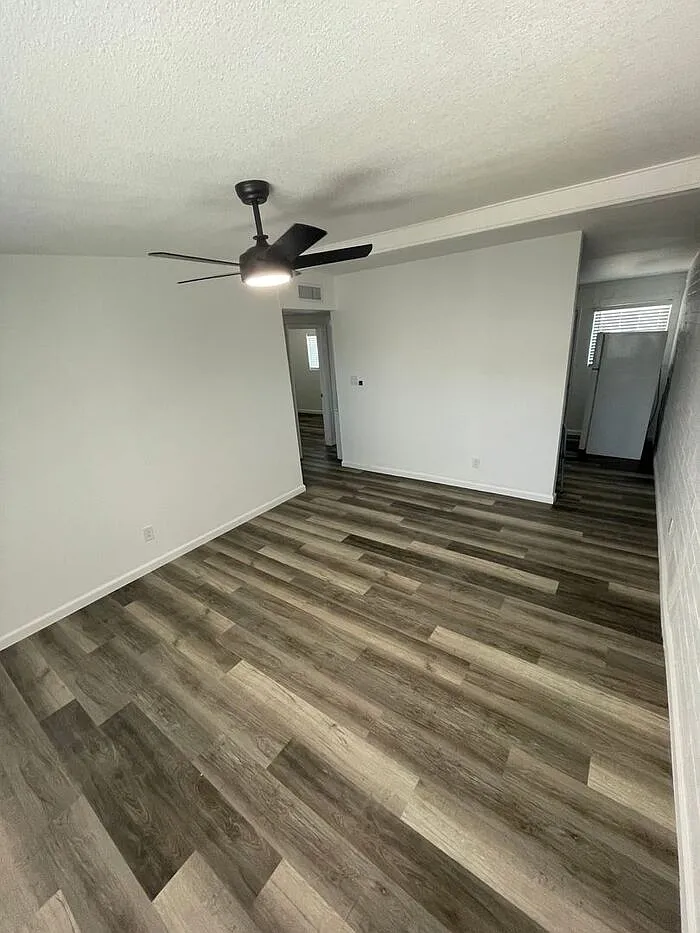 2 bed, 1.0 bath, 700 sqft, $1,115 — Photo 1