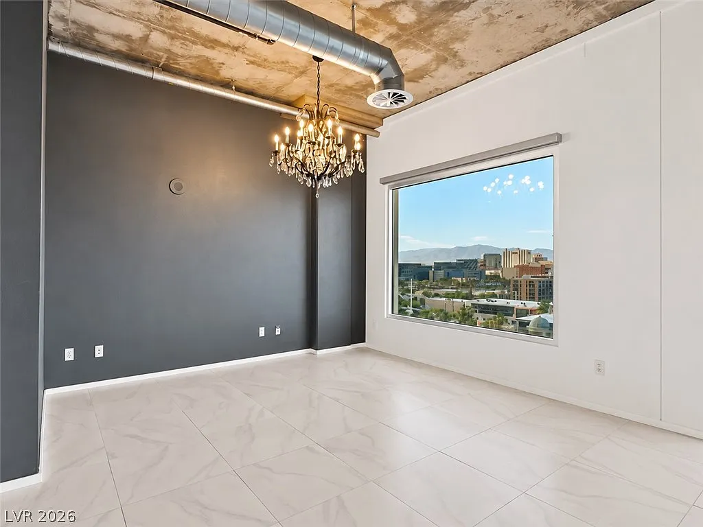 Soho Lofts — Photo 4