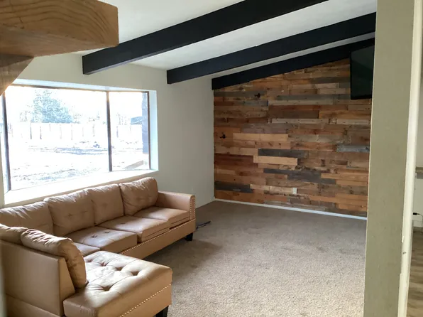 187 N School Rd, Midvale, ID 83645