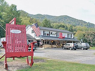 411 Soco Rd, Maggie Valley, NC 28751