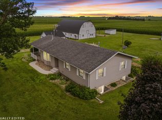 23902 130th St, Parkersburg, IA 50665