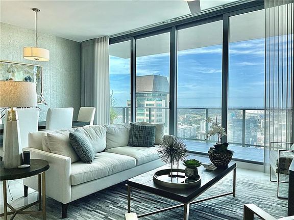 3rd image of 100 1st Ave N #3107