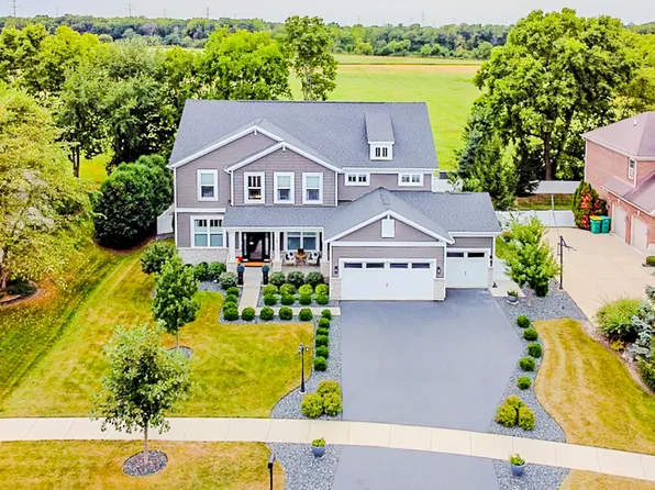 24713 Sleepy Hollow Ln, Plainfield, IL 60586