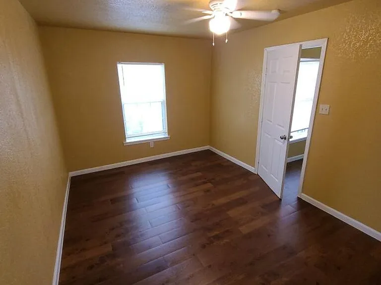 4928 Nolan St — Photo 3