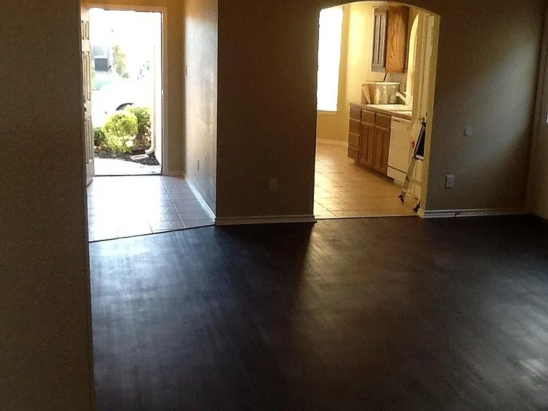912 Poncho Ln — Photo 5