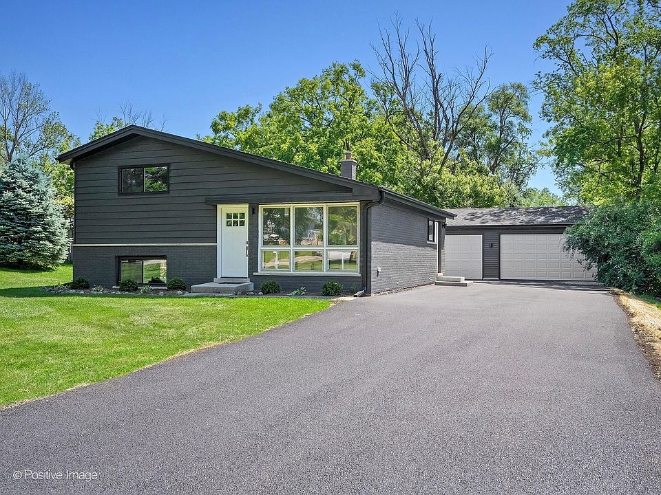 2nd image of 1N535 Park Blvd