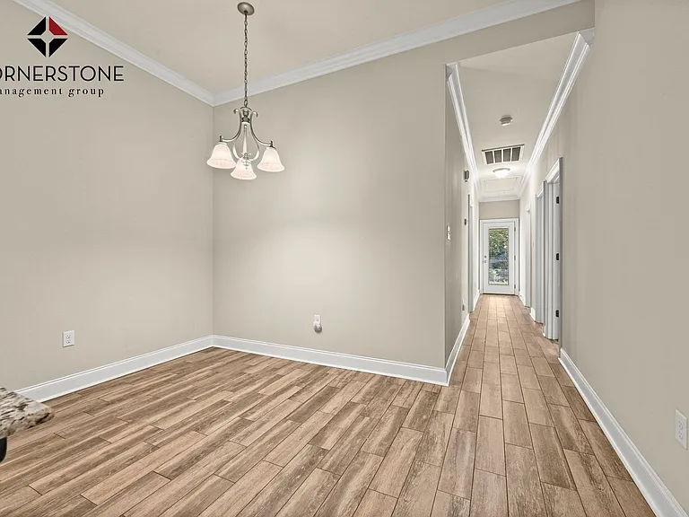 7723 Ibiza Dr — Photo 11