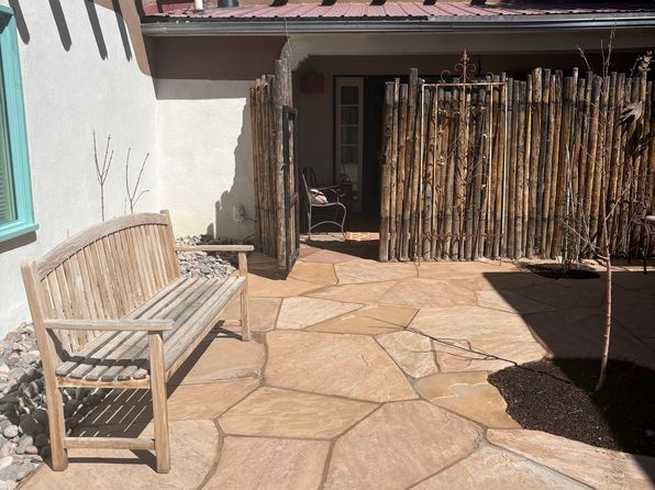 (undisclosed Address)