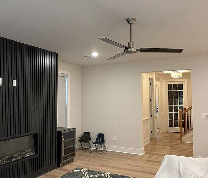2633 Ritz Ln #2633 — Photo 3