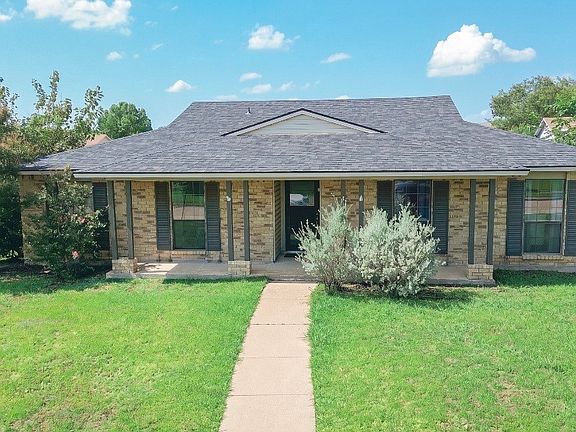 3rd image of 2213 Proctor Dr