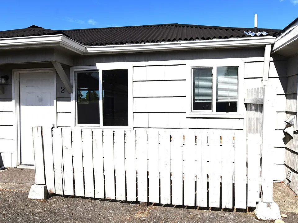 Cottage Apartments