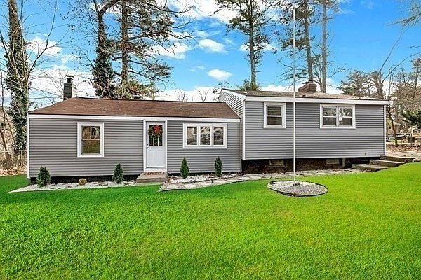 1st image of 6 Hollis Ave