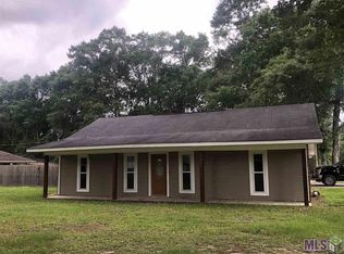 34939 Oak Place Dr, Denham Springs, LA 70706