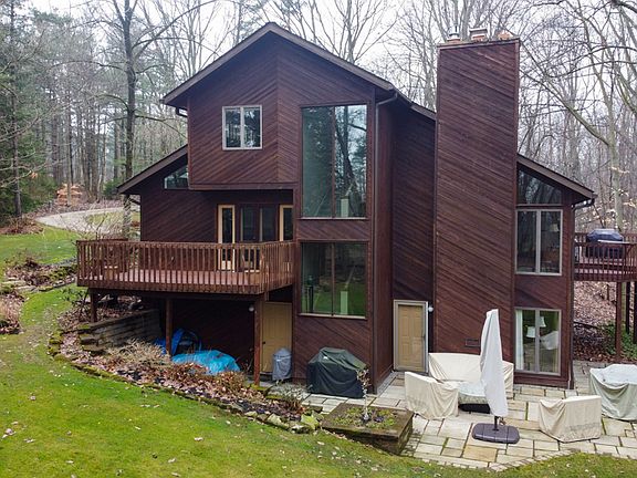 Private paradise outside!