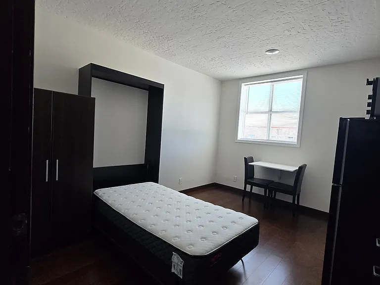 109A E A St #2 — Photo 3
