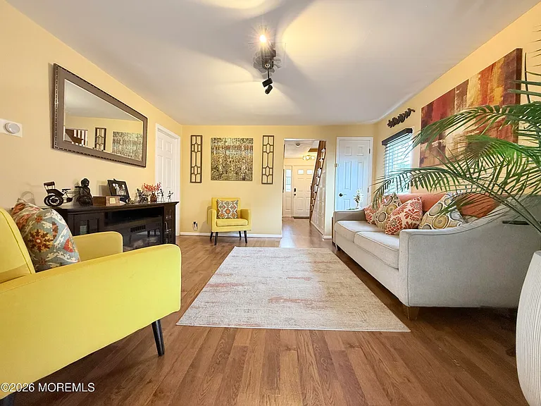 503 Dock St — Photo 15