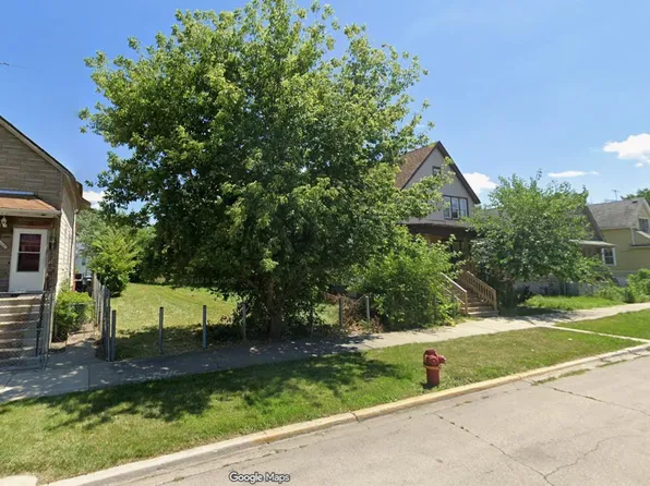 11557 S Perry Ave, Chicago, IL 60628