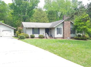 2352C Old Trail Rd, Burlington, NC 27215