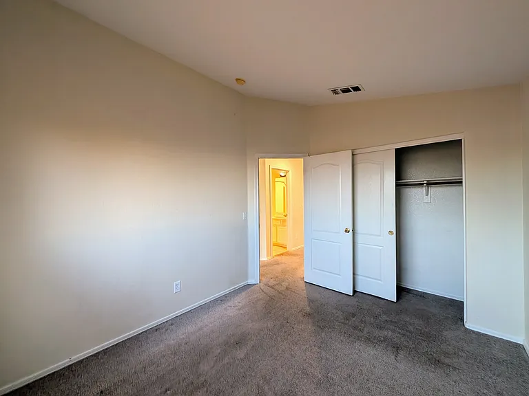 3548 W Whispering Wind Dr — Photo 10