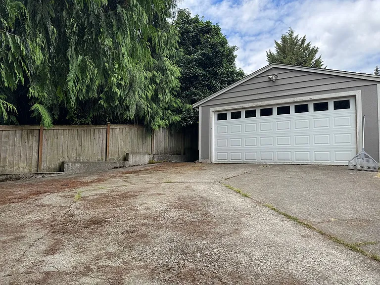 10005 NE 31st Pl — Photo 20