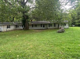 570 Apple Rd, Amelia, OH 45102